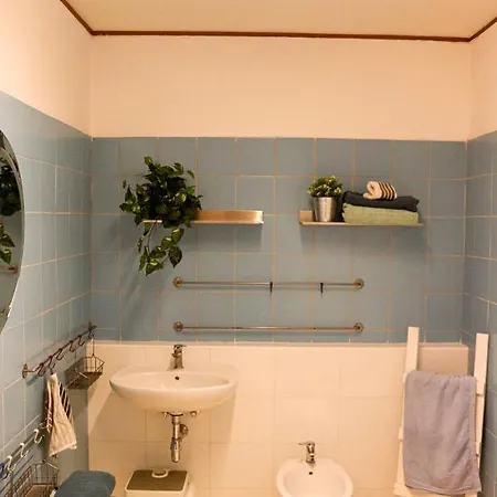 Central Bed & Breakfast